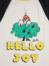 Laden Sie das Bild in den Galerie-Viewer, Hello Joy ranglan sleeves T-shirt