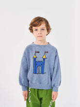 Laden Sie das Bild in den Galerie-Viewer, Faraway Castle Sweatshirt