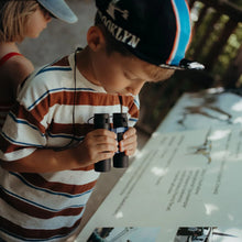 Laden Sie das Bild in den Galerie-Viewer, Kidybinocular Fernglas