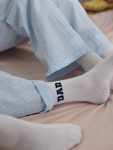 Laden Sie das Bild in den Galerie-Viewer, DAD Socken College Blue