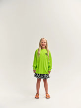 Laden Sie das Bild in den Galerie-Viewer, Waffle Longsleeve Lime Green