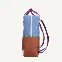 Laden Sie das Bild in den Galerie-Viewer, Rucksack Large Better Together Colourblocking Badminton Blue