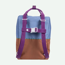 Laden Sie das Bild in den Galerie-Viewer, Rucksack Large Better Together Colourblocking Badminton Blue