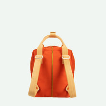 Laden Sie das Bild in den Galerie-Viewer, Rucksack Small Better Together Rugby Red